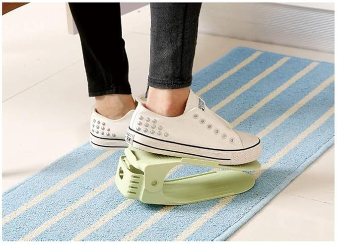 Adjustable Shoe Slot Organizer – Space-Saving Double-Layer Shoe Rack